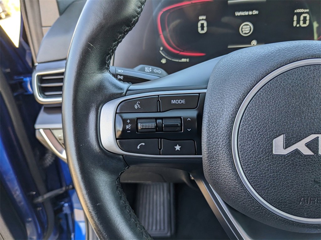 Certified 2024 Kia Sportage EX image 31