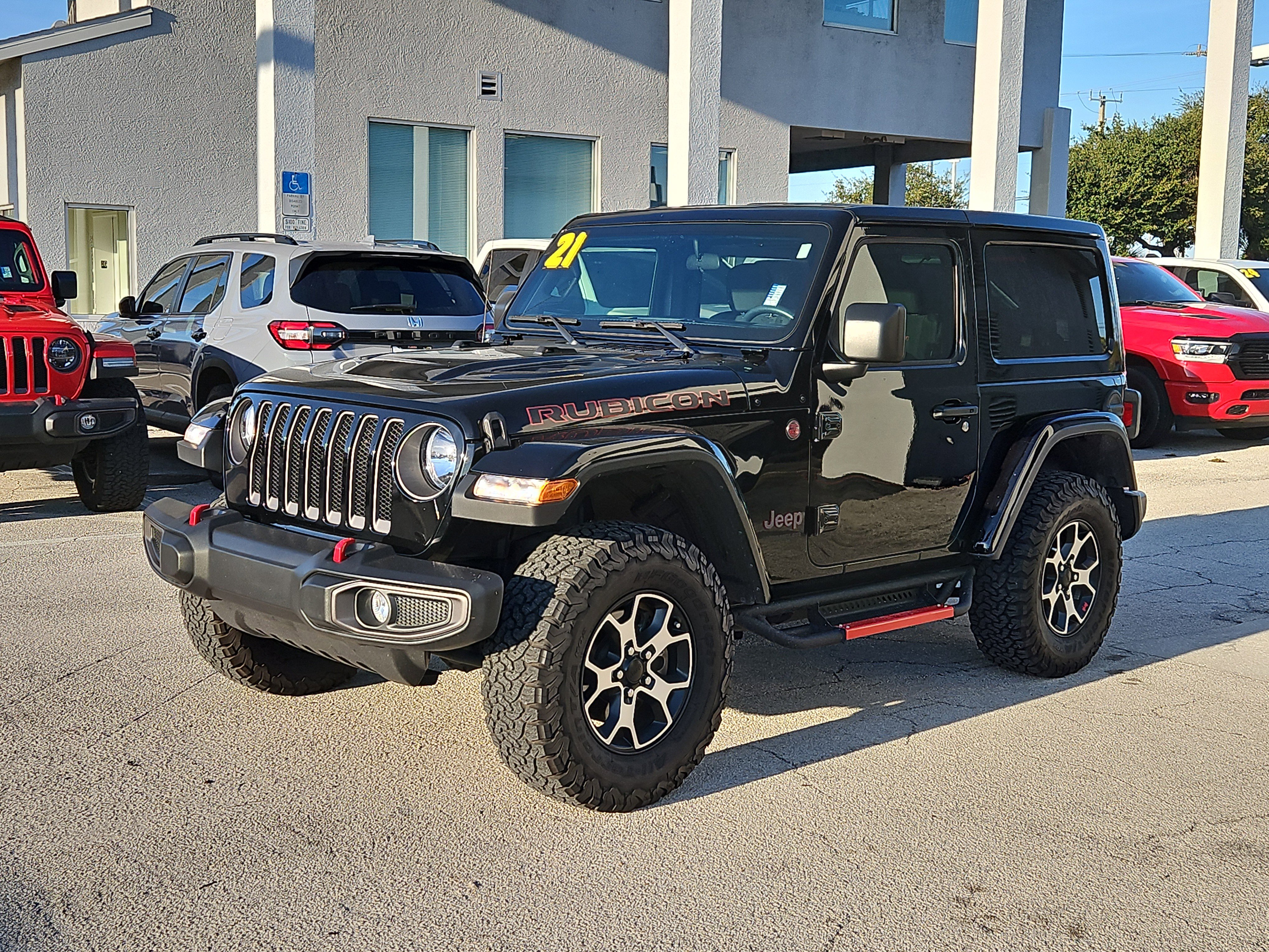 Used 2021 Jeep Wrangler Rubicon AWD/4WD image 2