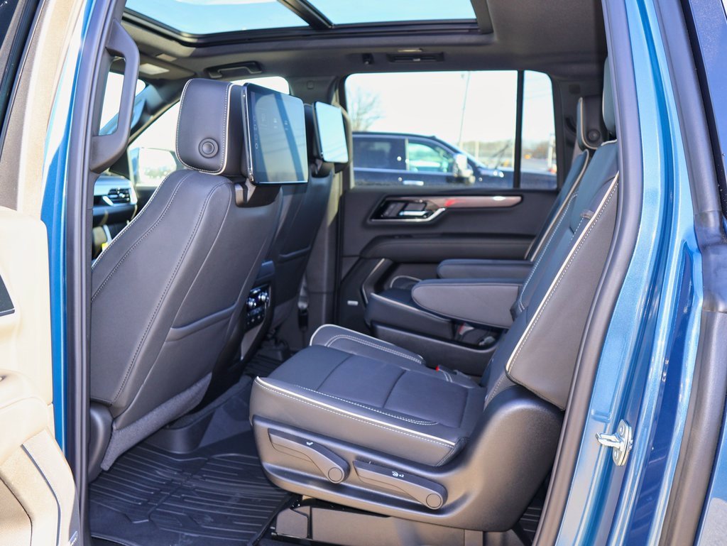New 2026 GMC Yukon XL Elevation w/ Elevation Premium Package image 13