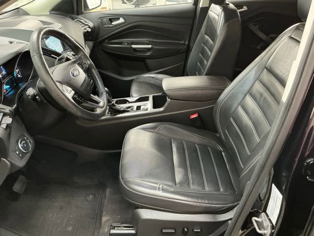 Used 2019 Ford Escape Titanium AWD/4WD image 13