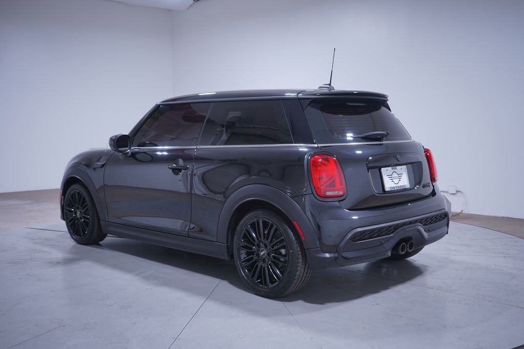 Used 2023 MINI Cooper S image 3