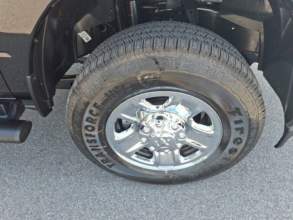 New 2025 RAM 2500 Tradesman image 28