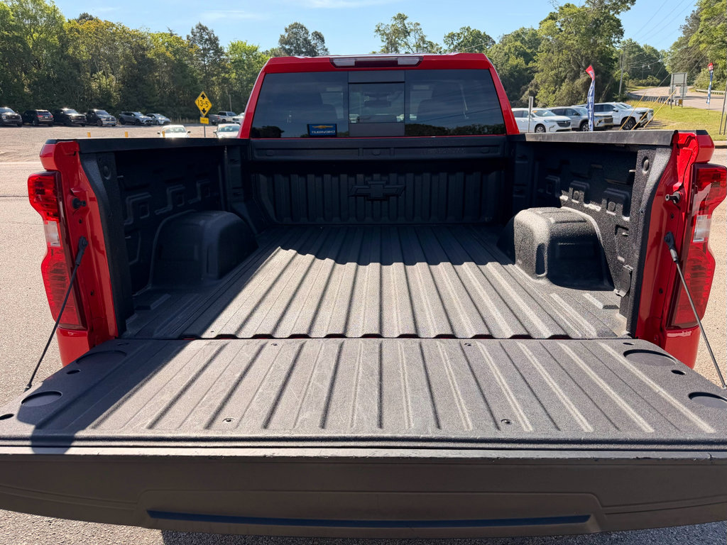Used 2023 Chevrolet Silverado 1500 LT w/ Convenience Package II RWD image 7