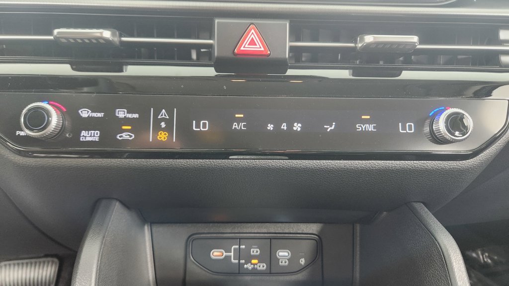 New 2026 Kia Sportage EX AWD/4WD image 28