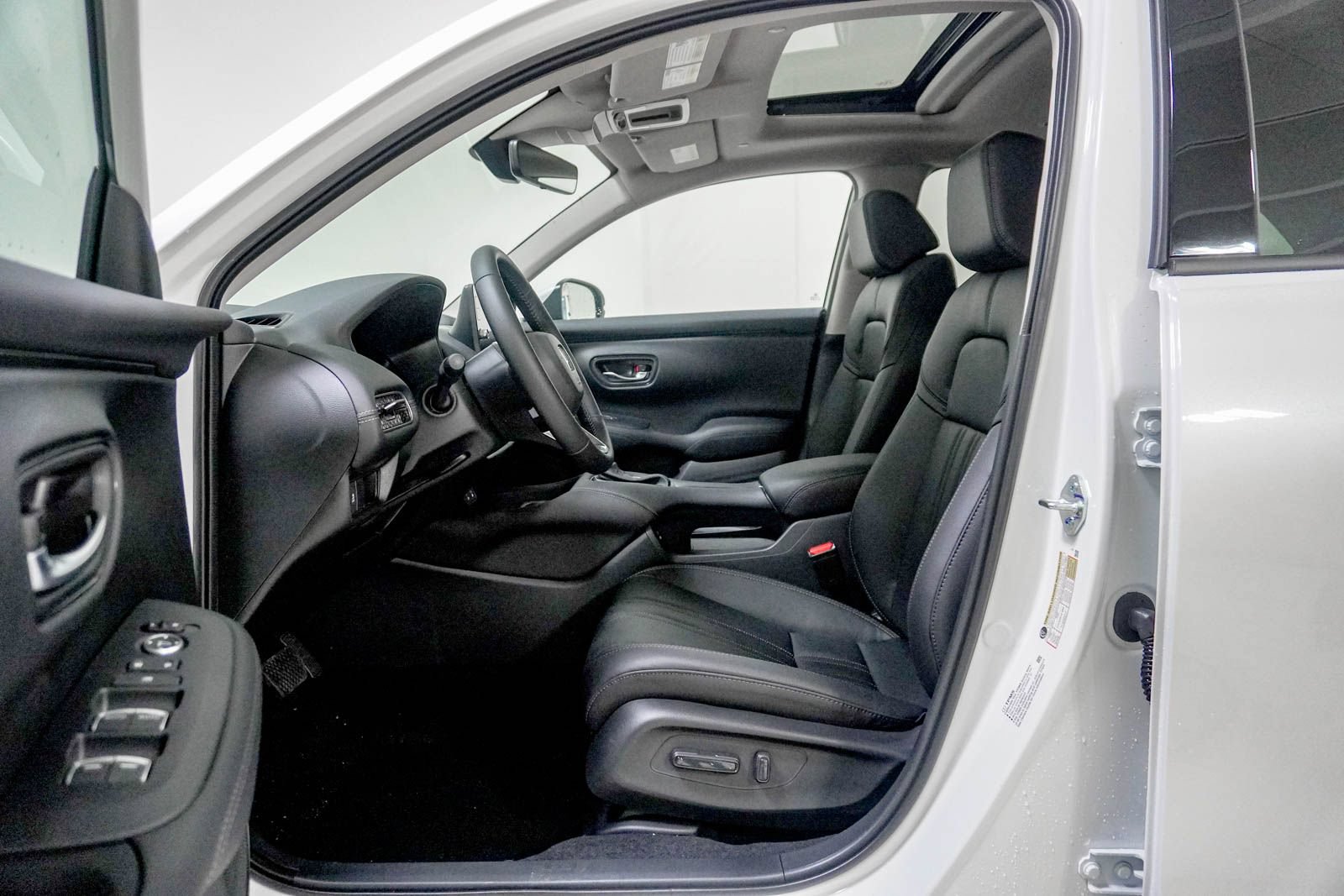 New 2027 Honda HR-V EX-L image 18