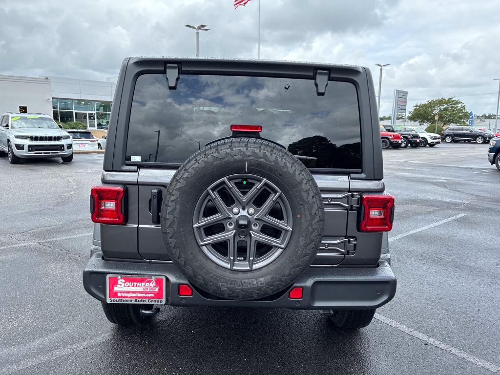 New 2025 Jeep Wrangler Unlimited Sport AWD/4WD image 4