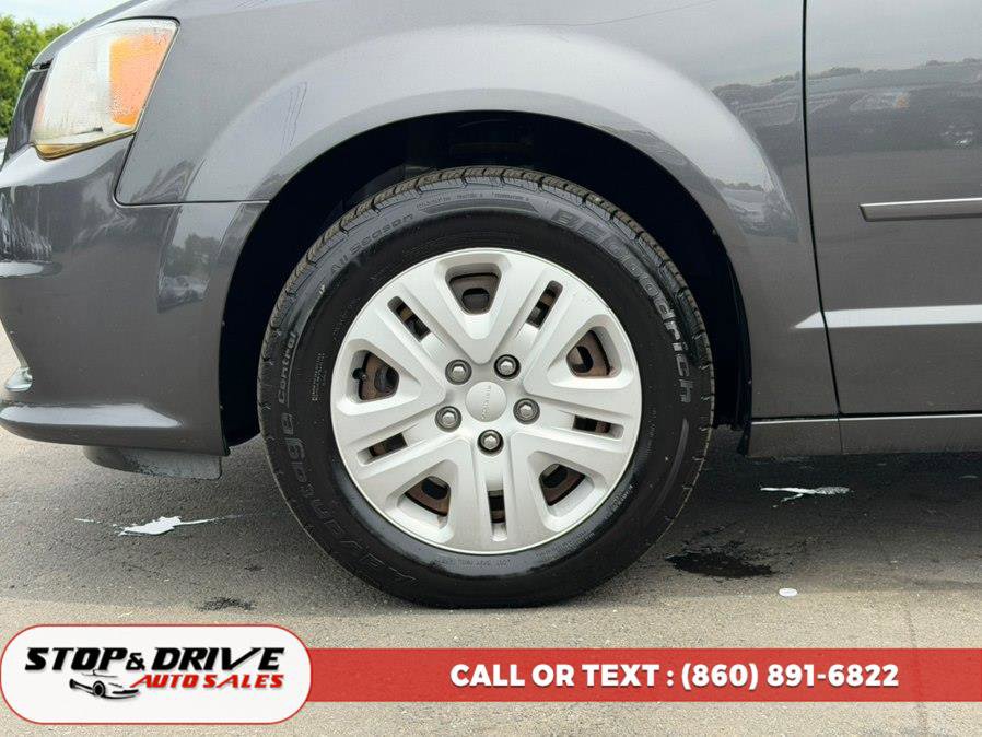 Used 2017 Dodge Grand Caravan SE w/ Power Window Group FWD image 9