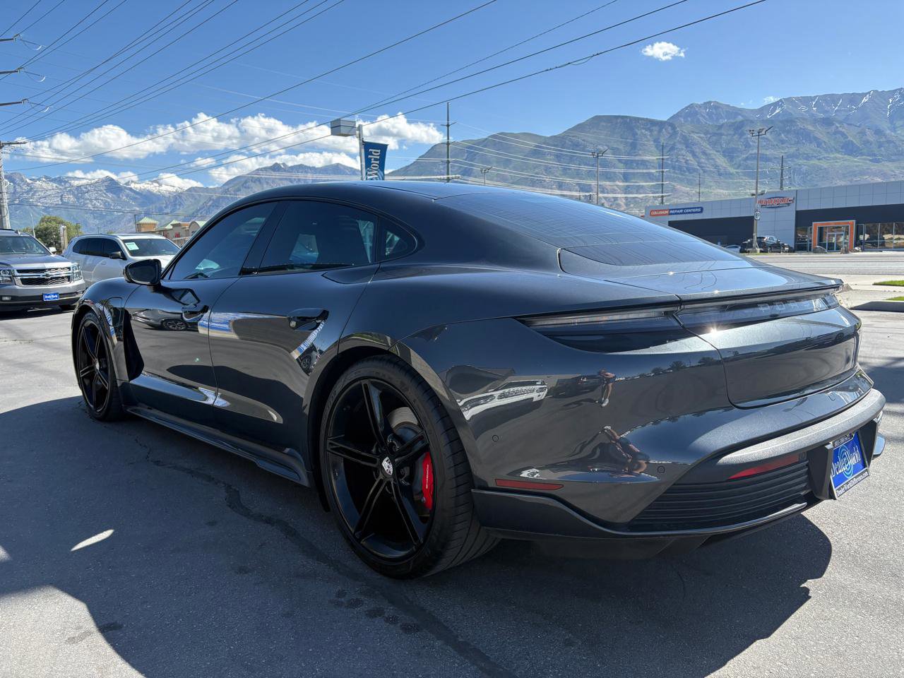 Used 2020 Porsche Taycan 4S w/ Premium Package AWD/4WD image 6