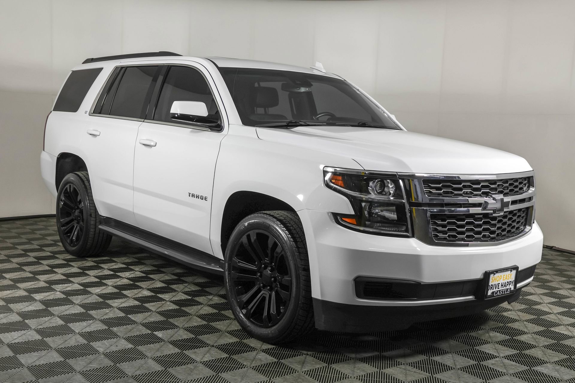 Used 2018 Chevrolet Tahoe LT AWD/4WD image 10