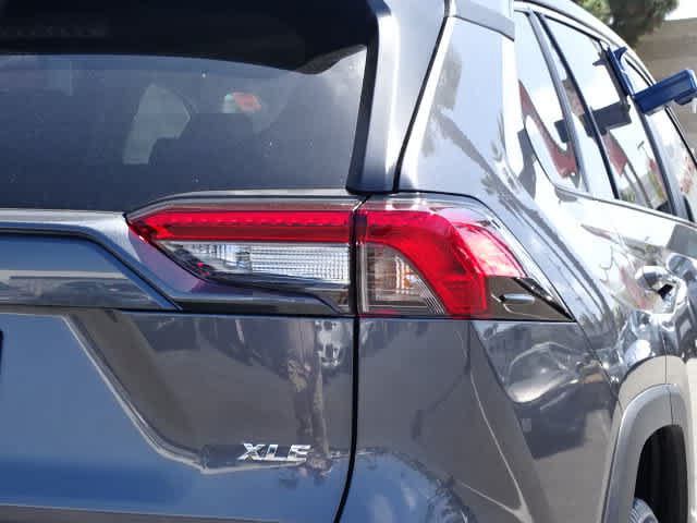 Used 2024 Toyota RAV4 XLE FWD image 13