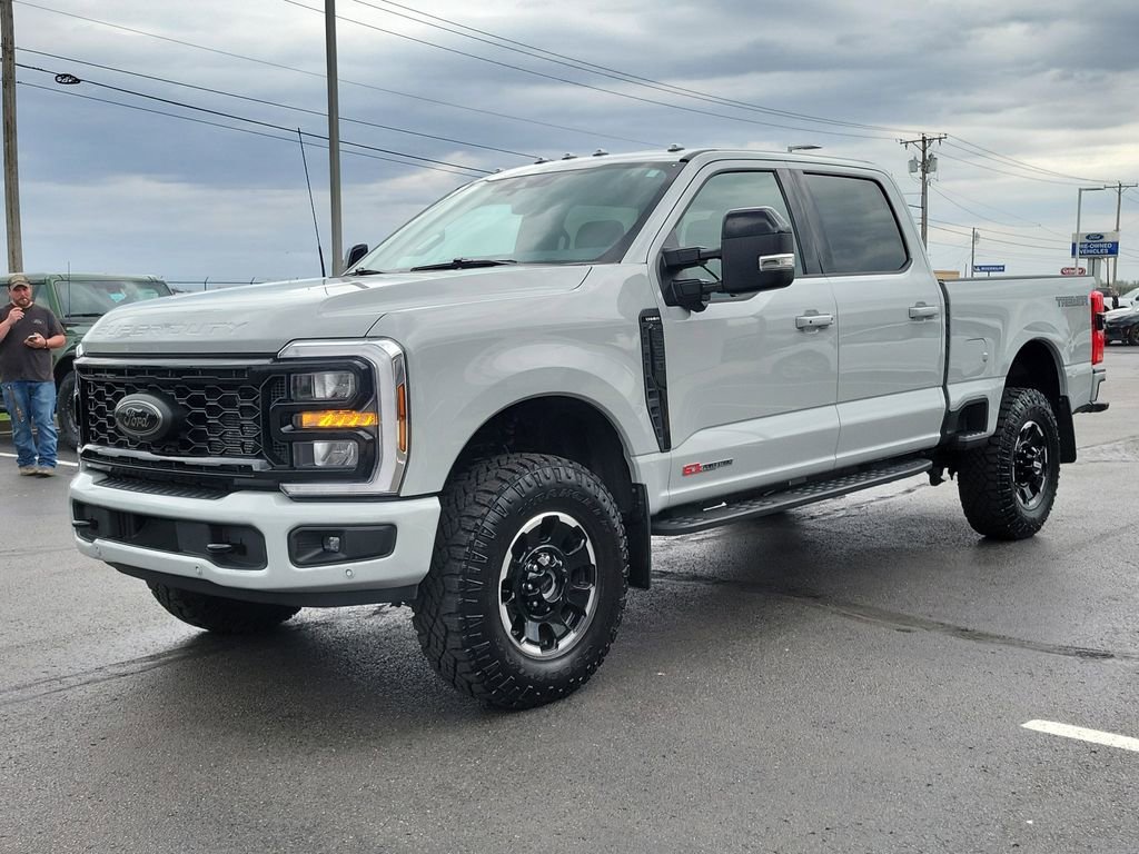 New 2025 Ford F350 Lariat w/ Lariat Ultimate Package image 8