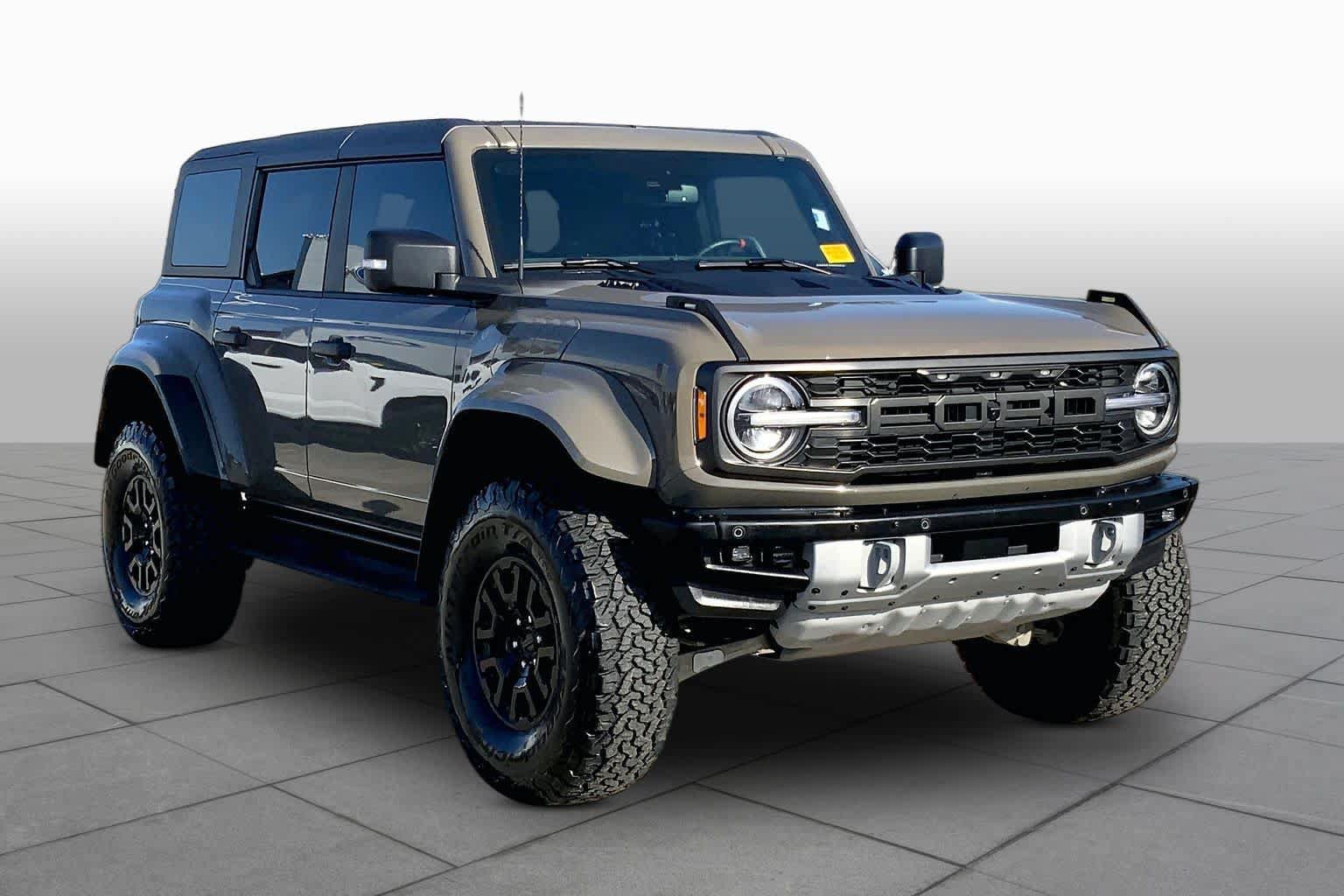 Used 2025 Ford Bronco Raptor AWD/4WD image 3