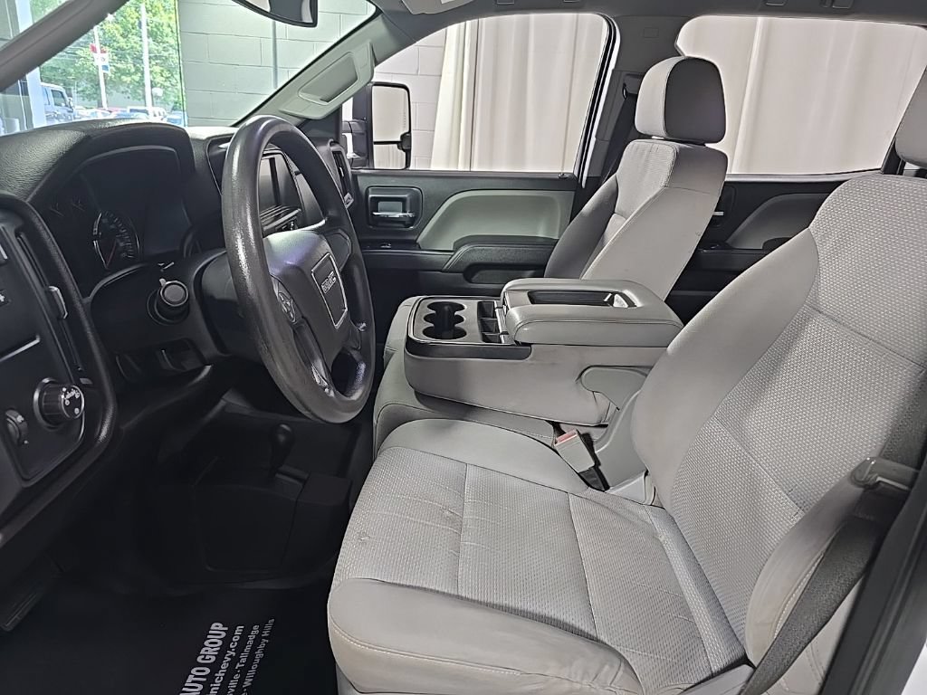 Used 2019 GMC Sierra 2500 4x4 Crew Cab w/ Sierra Convenience Package image 17