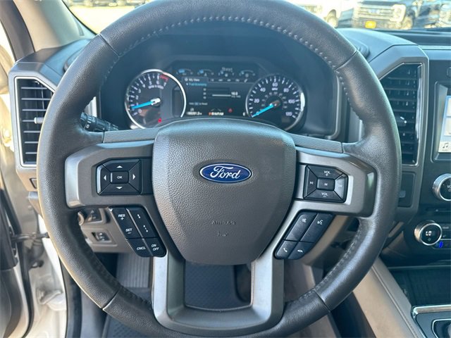 Certified 2018 Ford Expedition Max XLT w/ Equipment Group 202A image 15