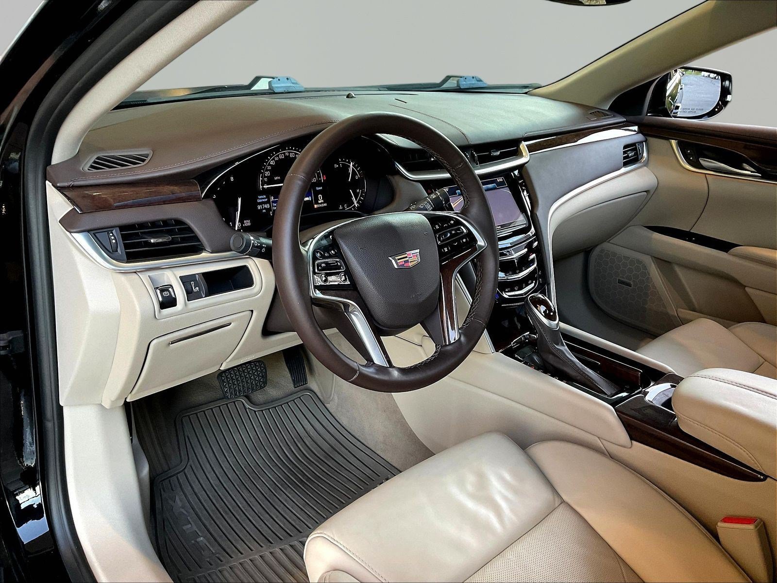 Used 2017 Cadillac XTS Luxury w/ Driver Awareness Package FWD image 17