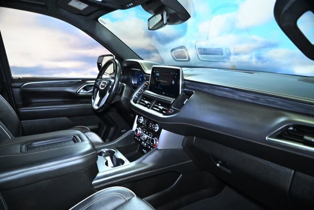 Used 2023 GMC Yukon XL SLT w/ SLT Luxury Package image 50