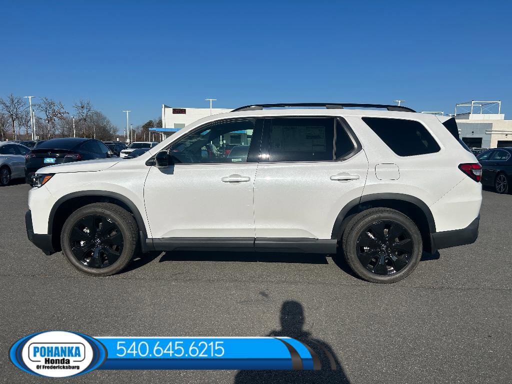 New 2026 Honda Pilot Black Edition image 2