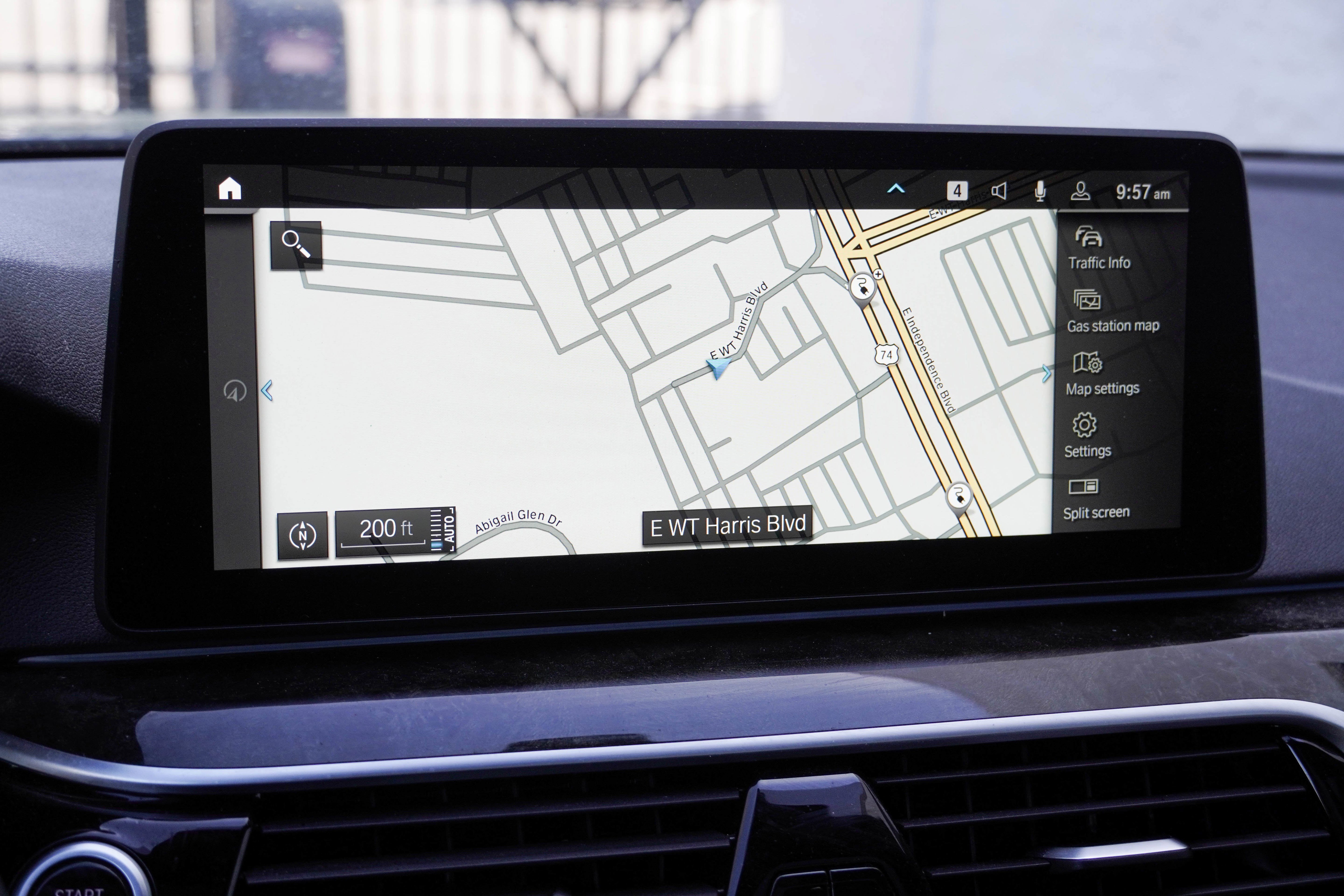 Certified 2023 BMW 530e xDrive w/ Premium Package image 28