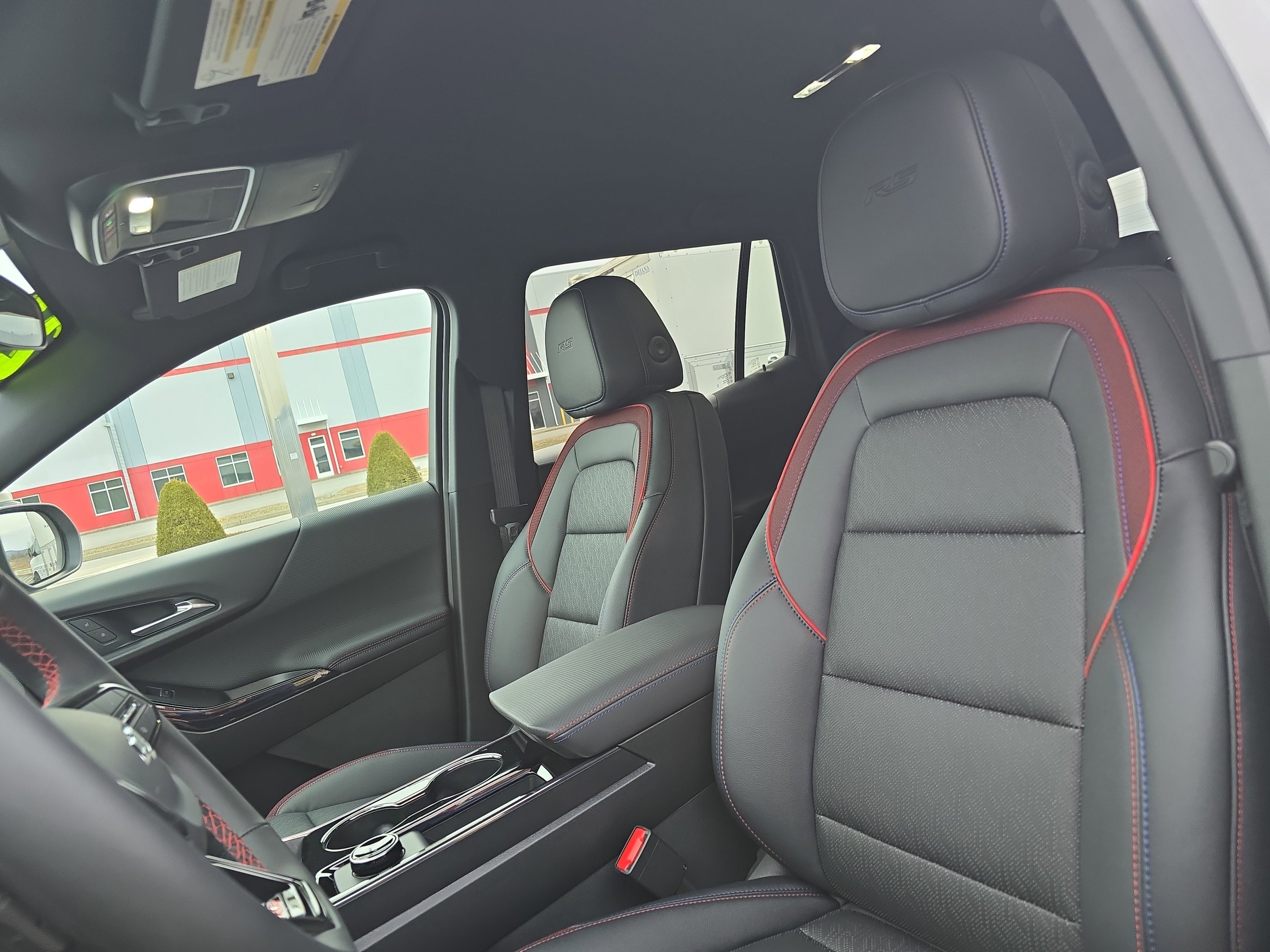 New 2026 Chevrolet Equinox RS w/ LPO, Floor Liner Package image 12