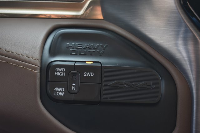 Used 2024 RAM 3500 Limited image 31