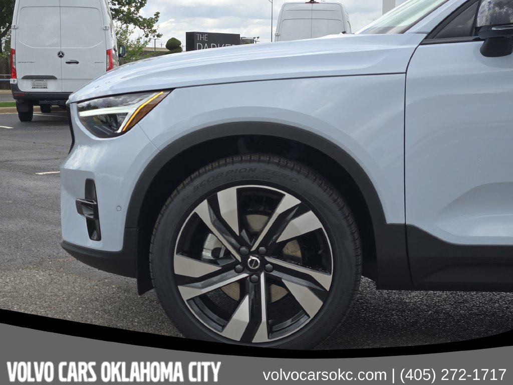 New 2026 Volvo XC40 B5 Ultra w/ Protection Package Premier AWD/4WD image 6