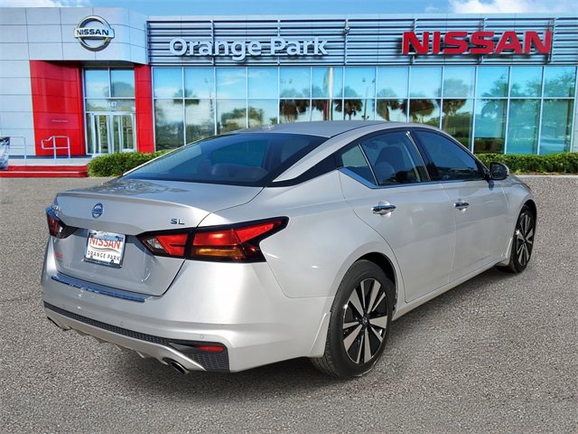 Used 2022 Nissan Altima 2.5 SL image 2