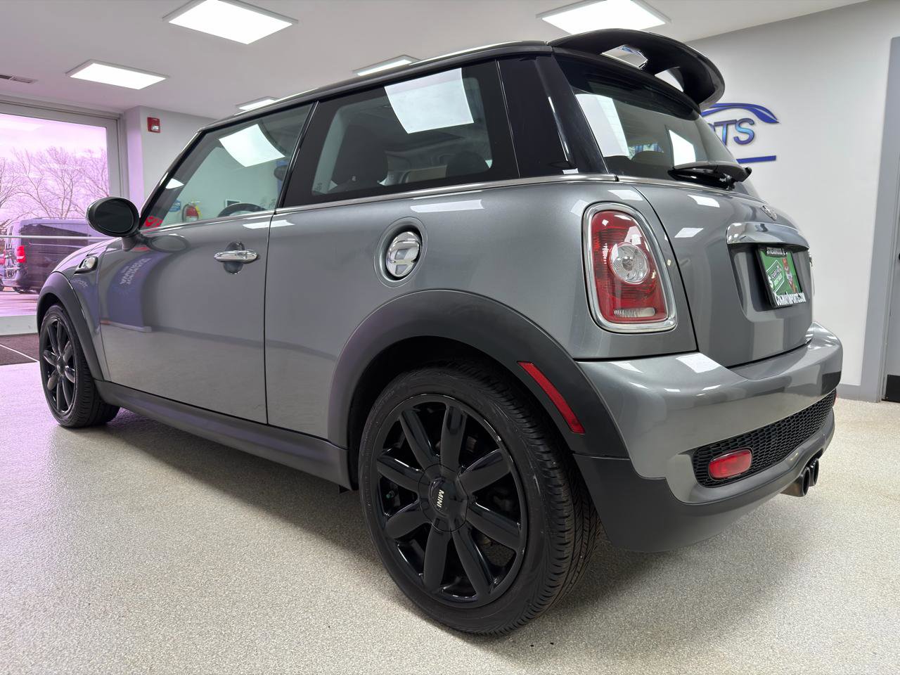 Used 2010 MINI Cooper S image 5