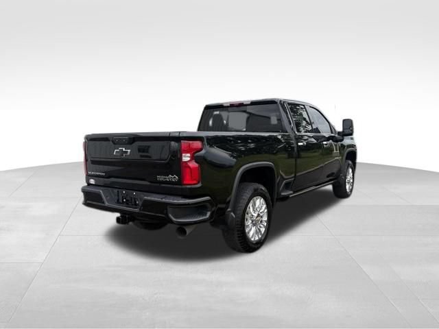 Used 2022 Chevrolet Silverado 2500 High Country w/ Technology Package AWD/4WD image 7