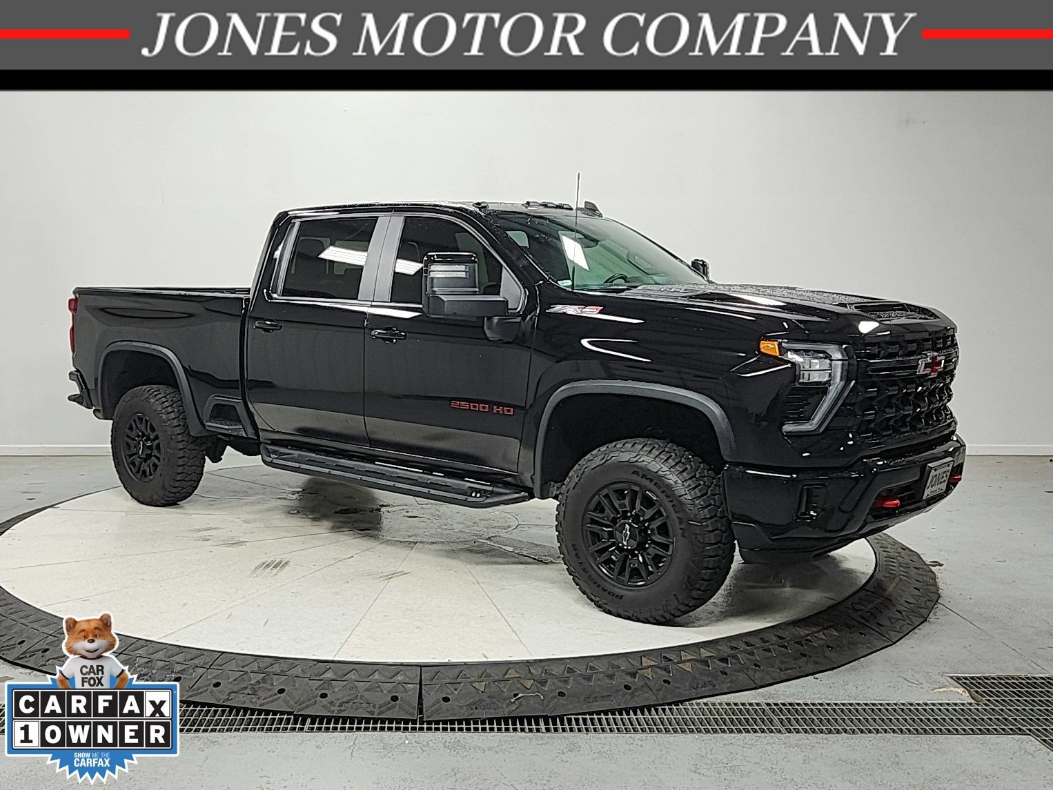 Used 2024 Chevrolet Silverado 2500 ZR2 w/ Technology Package AWD/4WD image 1