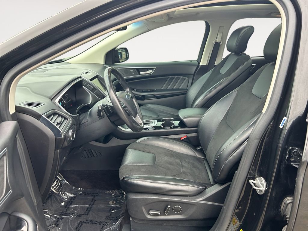 Used 2015 Ford Edge Sport w/ Equipment Group 401A AWD/4WD image 7