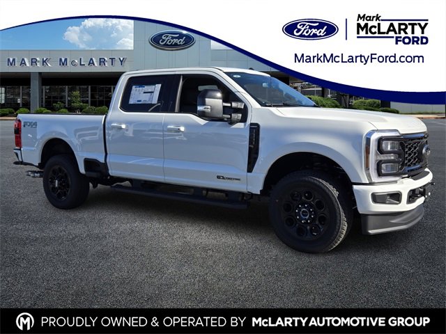 New 2026 Ford F250 Lariat w/ Black Appearance Package