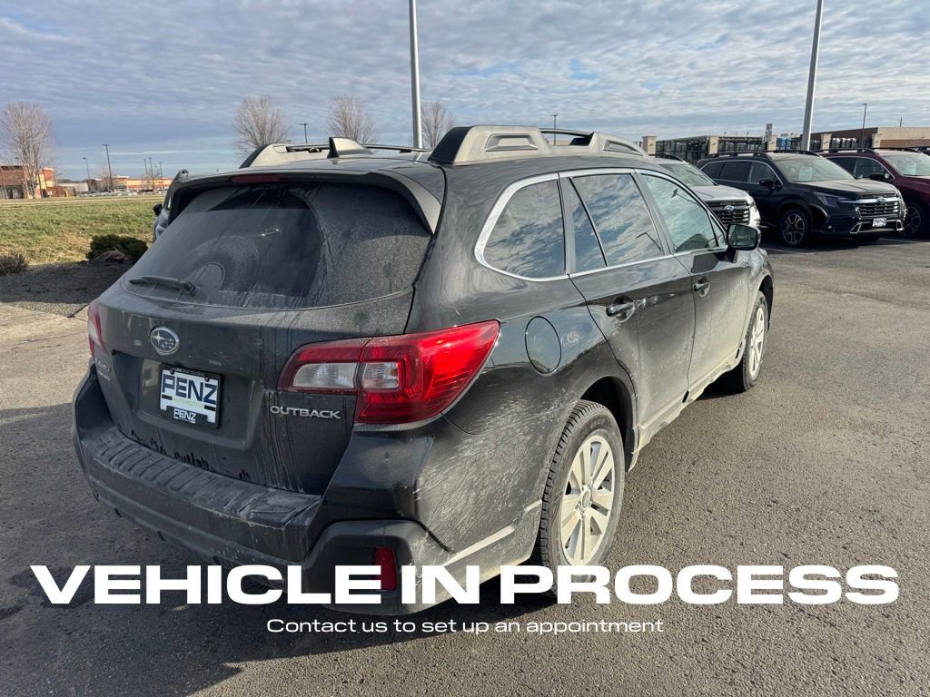 Used 2019 Subaru Outback 2.5i Premium image 2