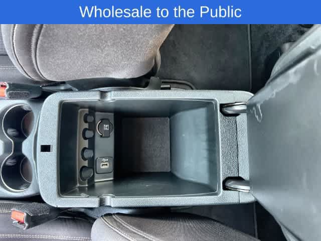 Used 2015 Jeep Cherokee Latitude w/ Comfort/Convenience Group FWD image 27