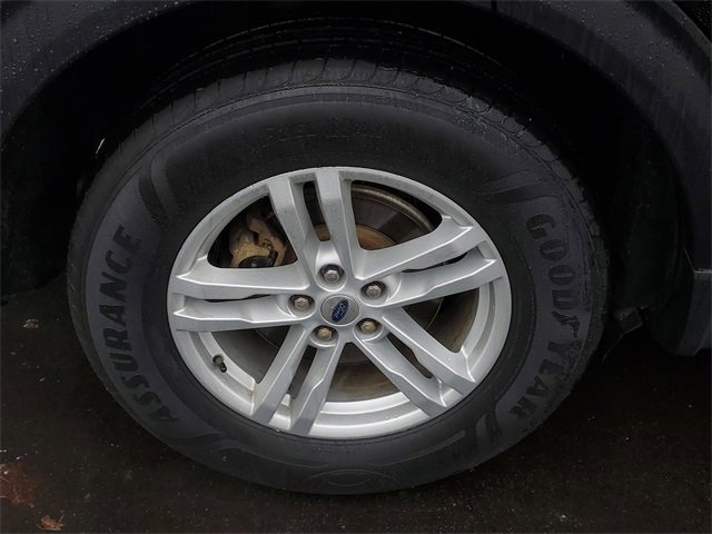 Certified 2023 Ford Explorer XLT image 5