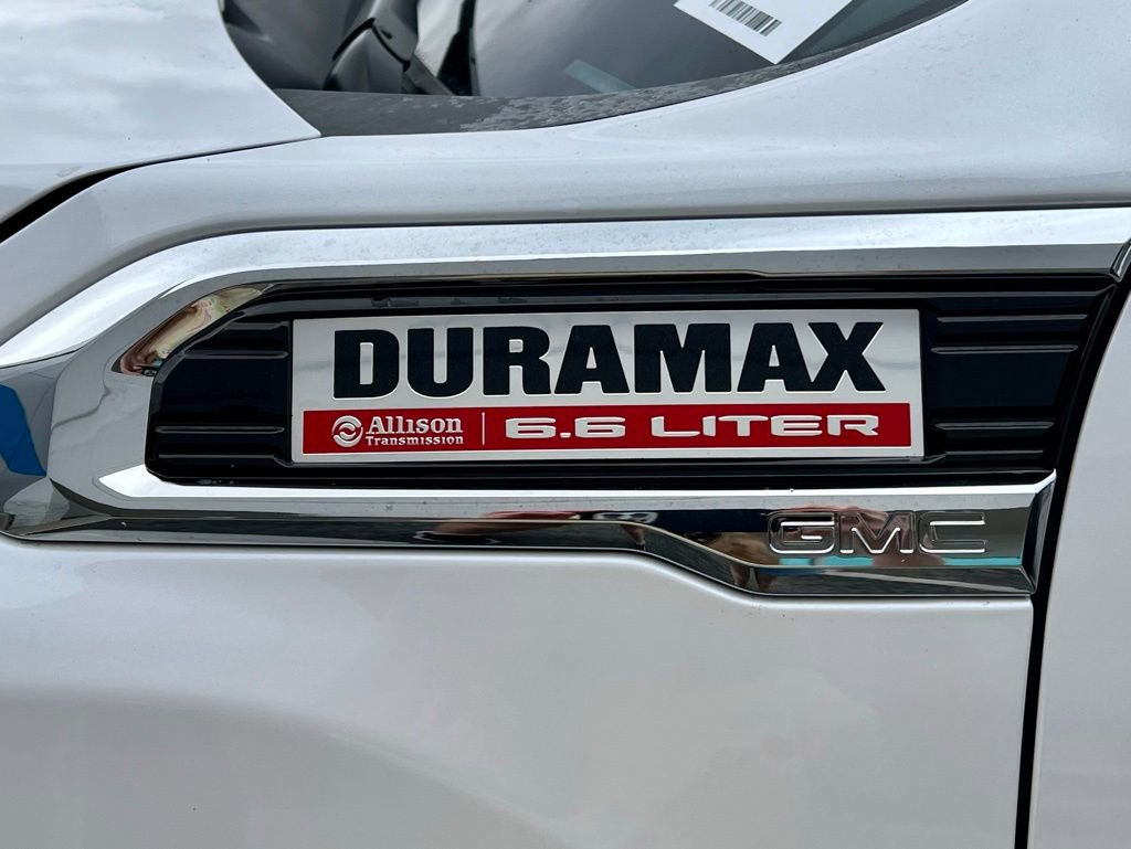 Used 2023 GMC Sierra 3500 Denali w/ Denali Ultimate Package image 16