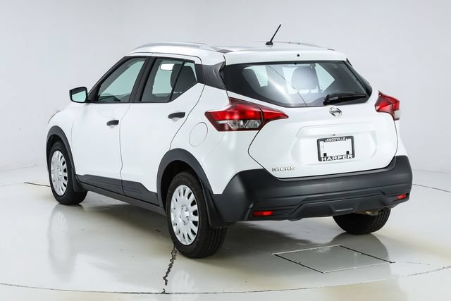 Used 2018 Nissan Kicks S FWD image 10
