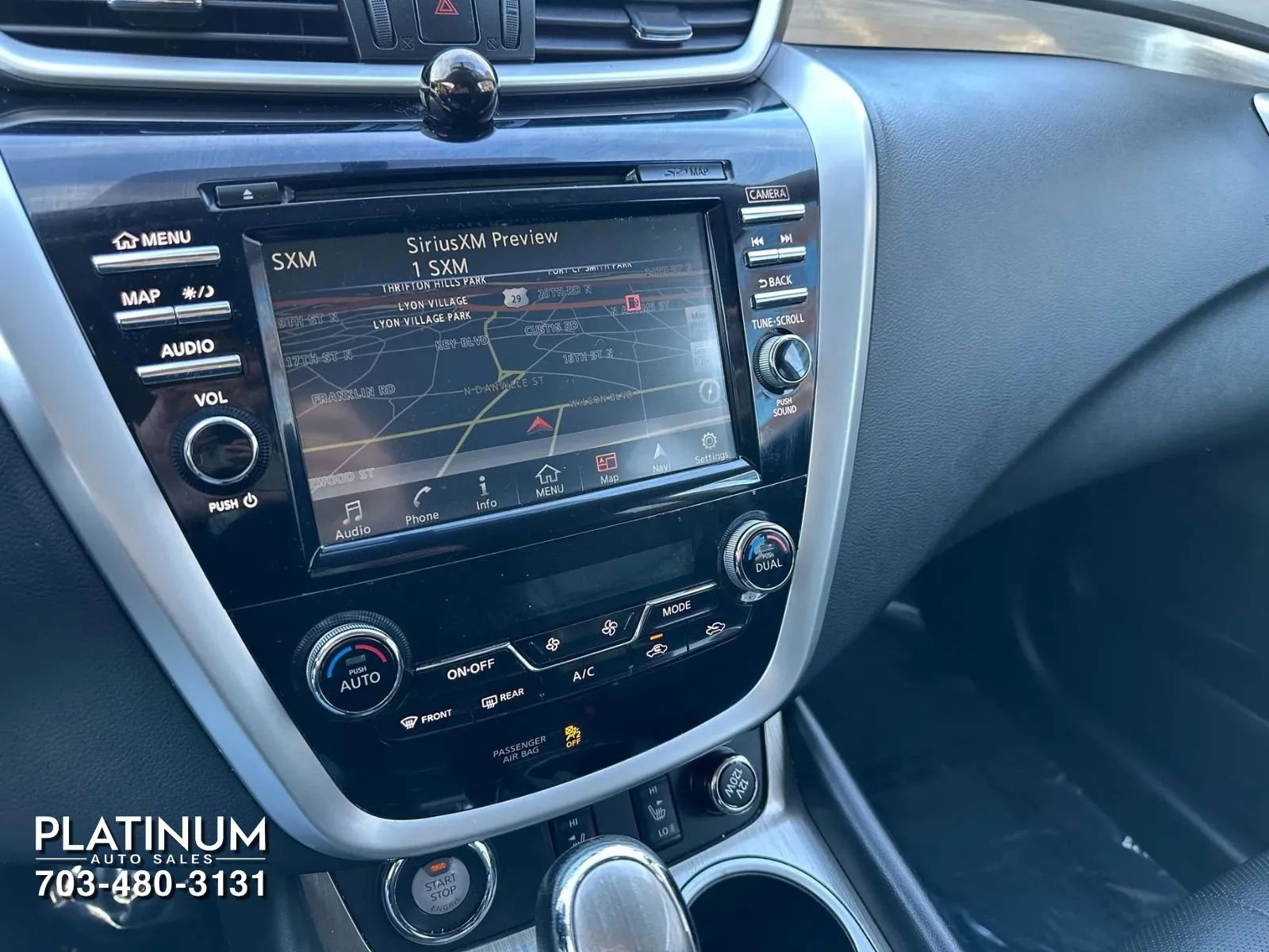 Used 2017 Nissan Murano SL image 9