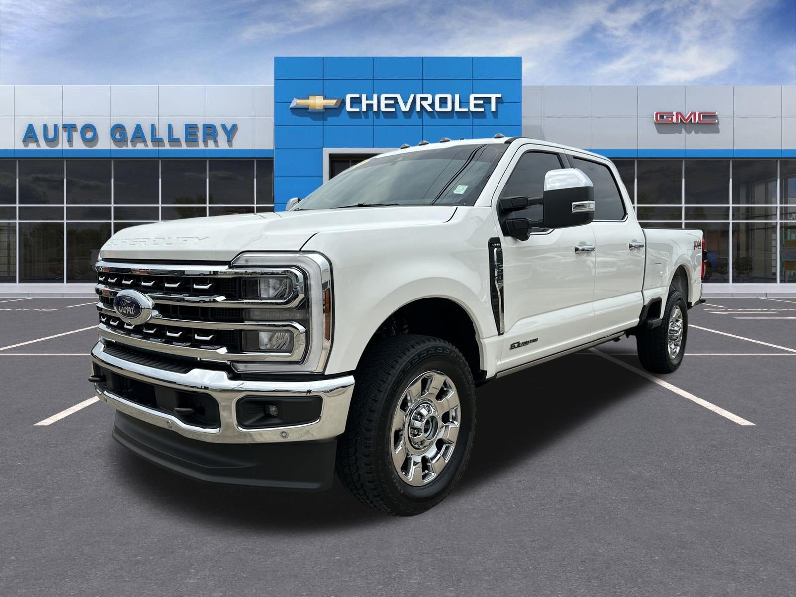 Used 2025 Ford F350 Lariat w/ Lariat Ultimate Package AWD/4WD image 1
