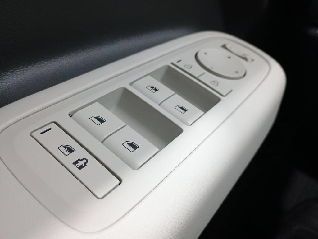 New 2026 Hyundai Santa Fe SE AWD/4WD image 18