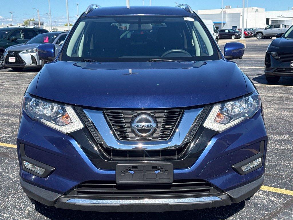 Used 2018 Nissan Rogue SV w/ Premium Package AWD/4WD image 3