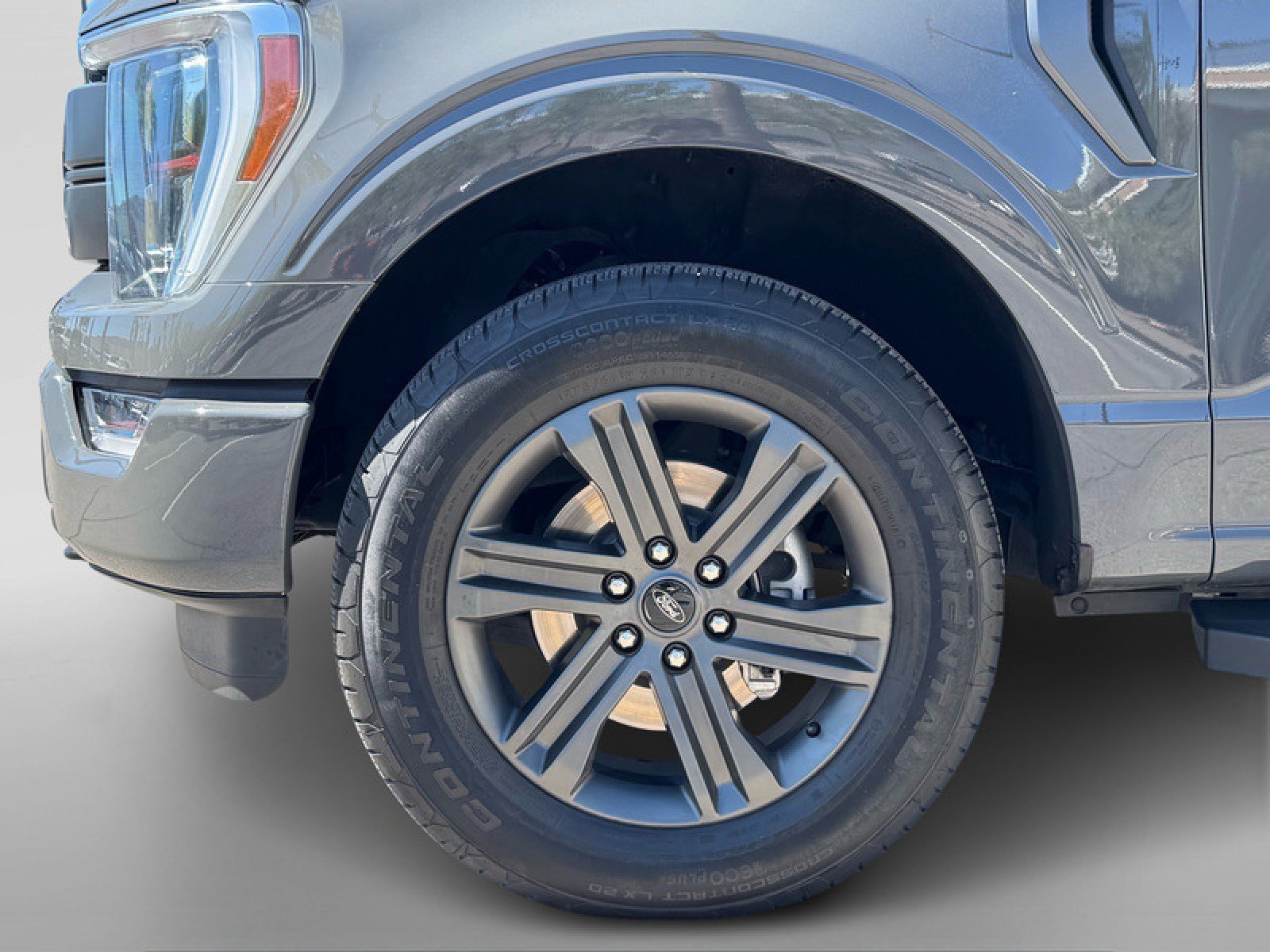 Used 2021 Ford F150 Lariat w/ Equipment Group 502A High image 10