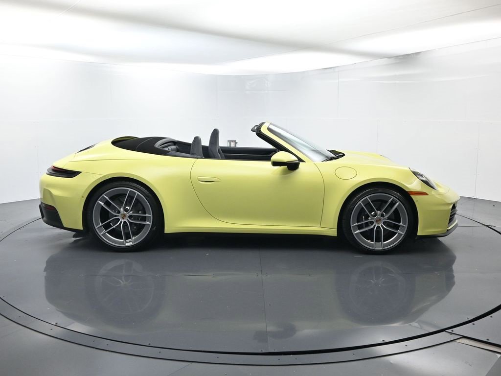 Used 2025 Porsche 911 Carrera image 15