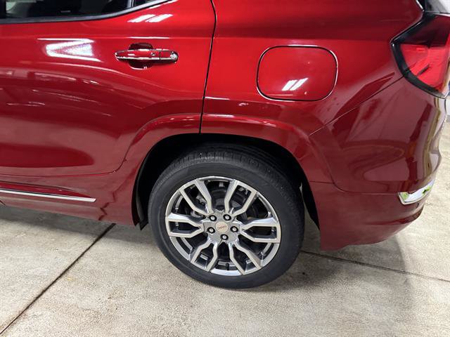 Certified 2023 GMC Terrain Denali w/ Denali Premium Package AWD/4WD image 10