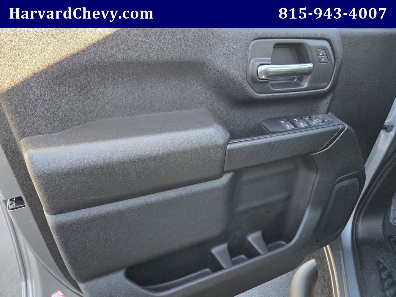 Used 2024 Chevrolet Silverado 2500 Custom w/ Custom Value Package image 34