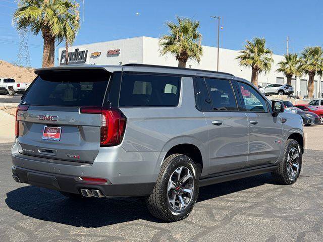 New 2026 GMC Yukon XL AT4 Ultimate w/ LPO, Illumination Package AWD/4WD image 3