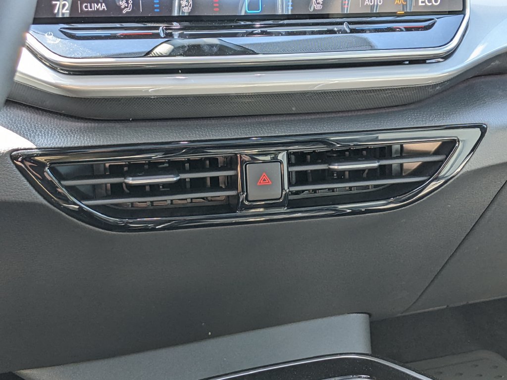 New 2026 Volkswagen ID.4 Pro S AWD/4WD image 18