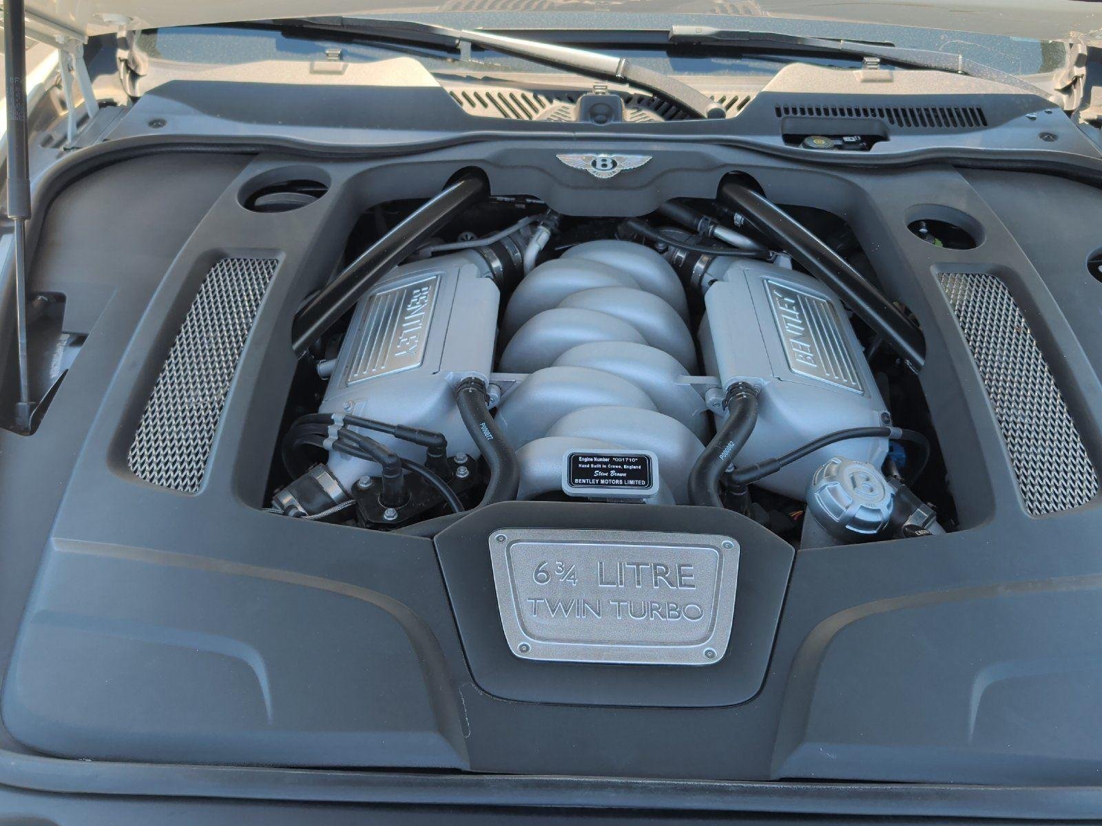 Used 2017 Bentley Mulsanne RWD image 18