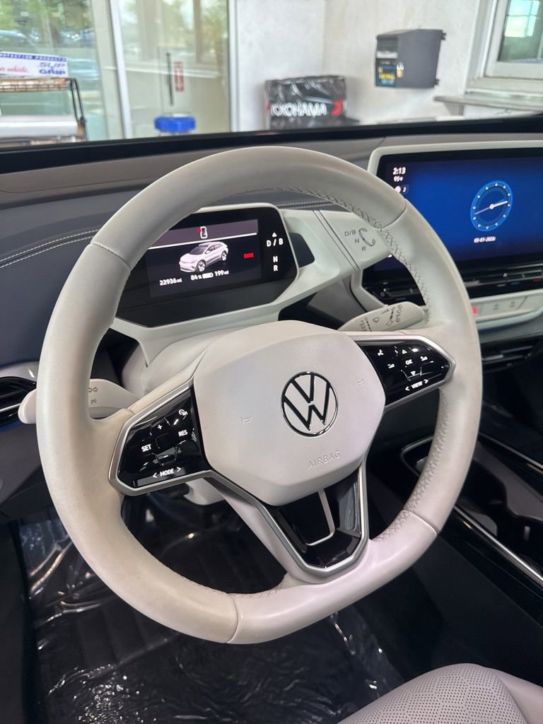 Used 2023 Volkswagen ID.4 Pro S AWD/4WD image 13