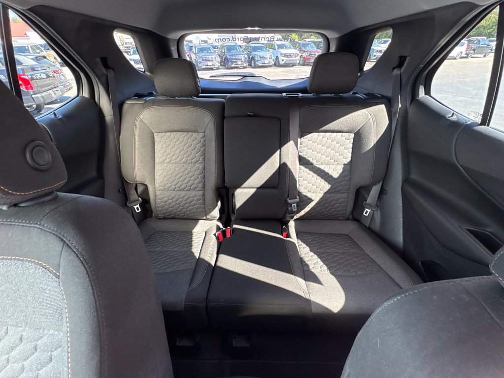 Used 2020 Chevrolet Equinox LT FWD image 28
