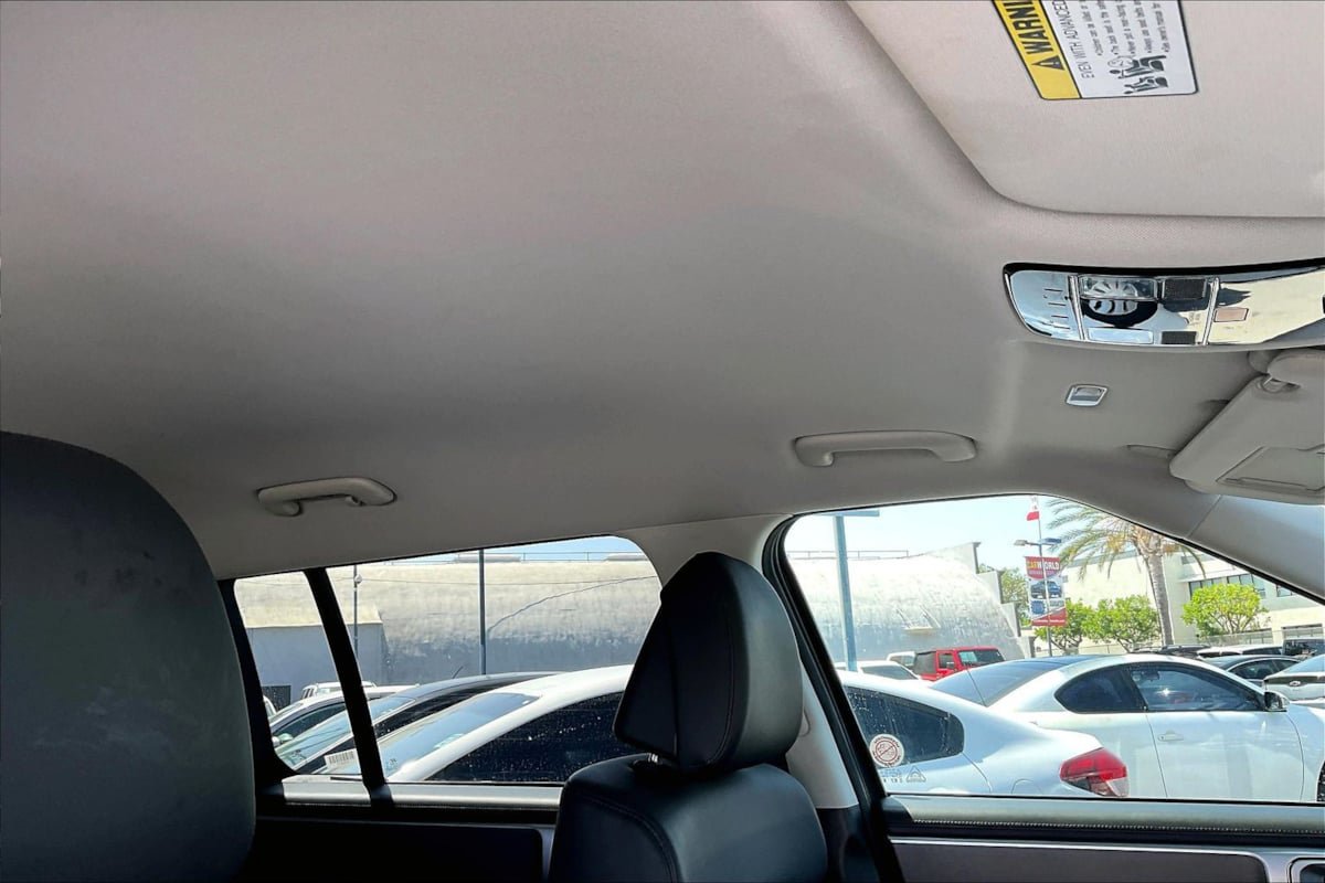 Used 2025 Hyundai Santa Fe SEL FWD image 22